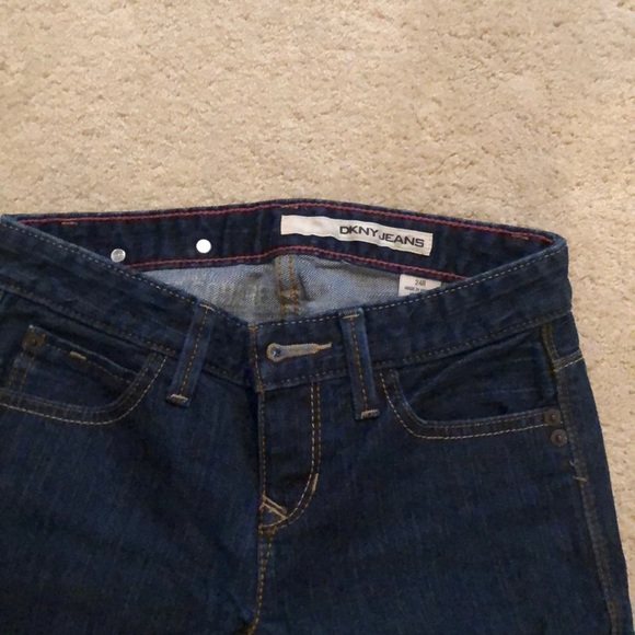 Women’s never worn jeans. DKNY - Picture 2 of 2